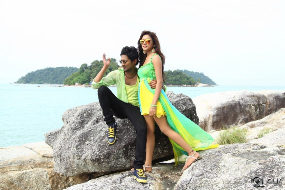 Paddanandi Premalo Mari